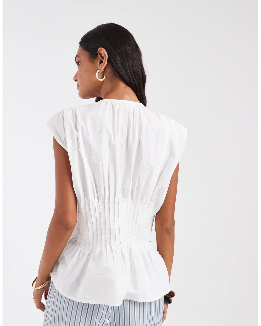 ONLY White Oberteil mit taillierter taille