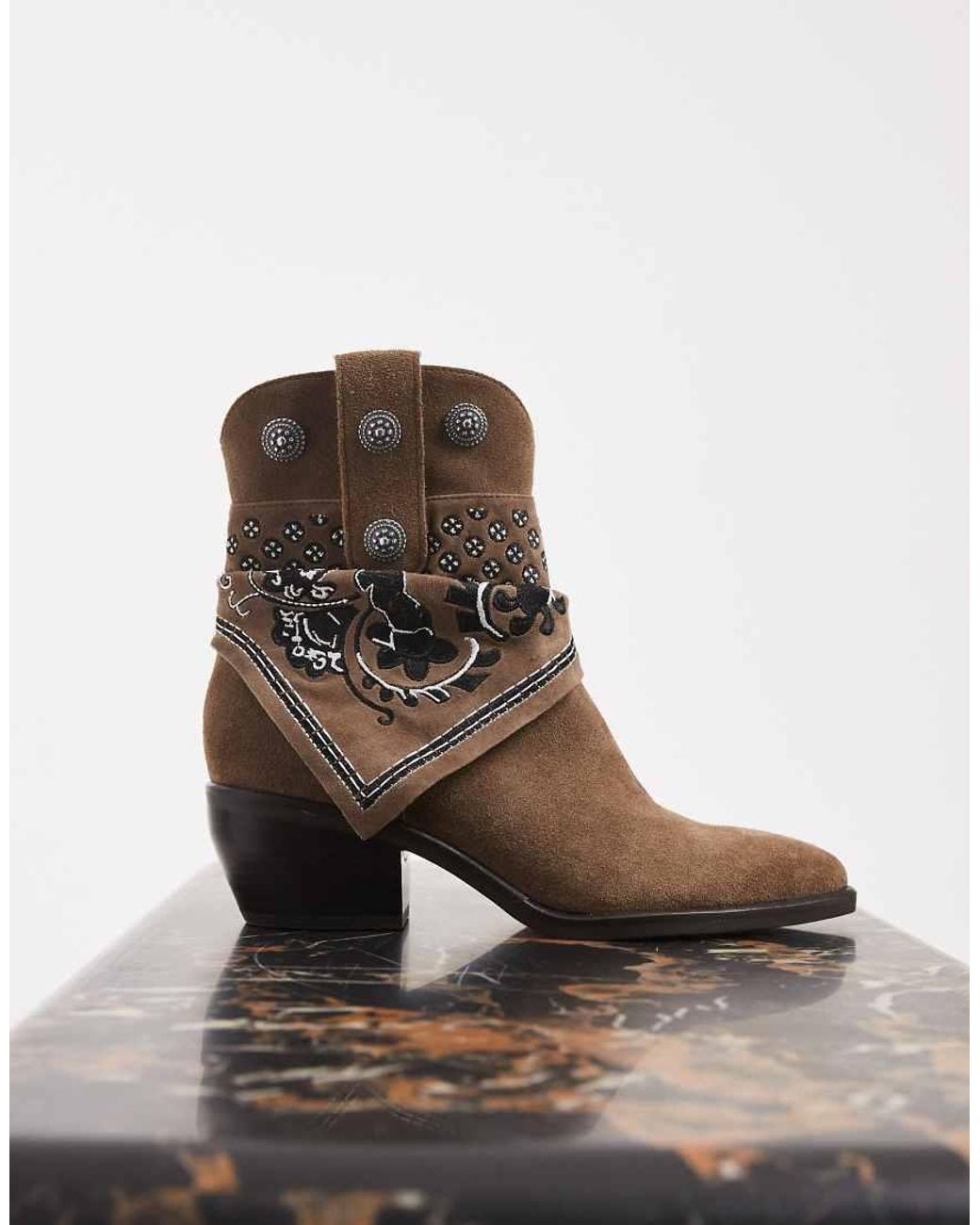 Dolce Vita Brown Mekala Western Boots With Bandana Detail