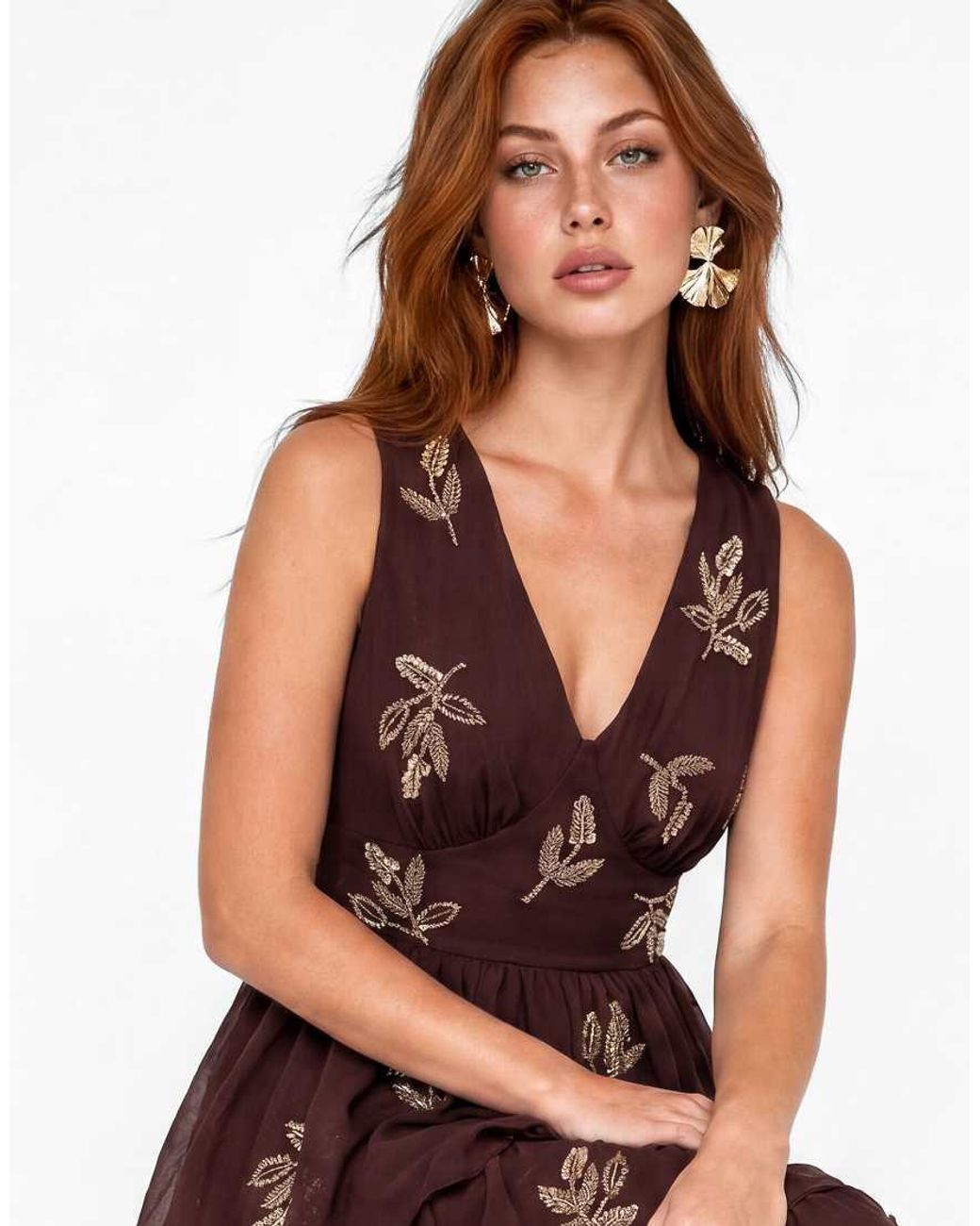 Maya Leaf Embellished Sleeveless V Neck Tiered Maxi Dress