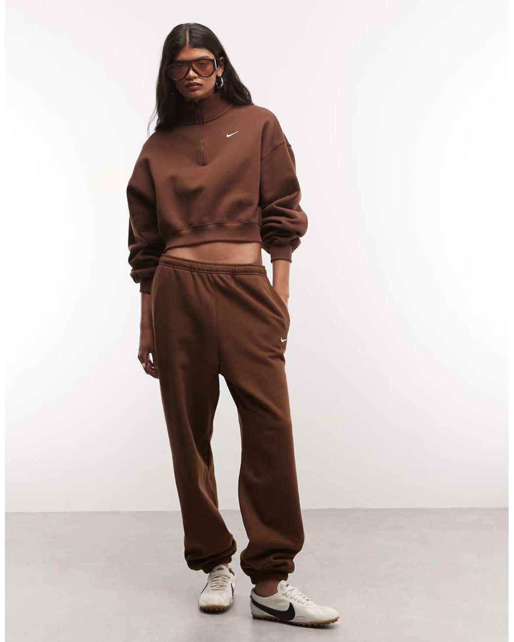 Nike Brown Studio Fleece Mid-Weight Oversized Cropped Quarter Zip Sweat
