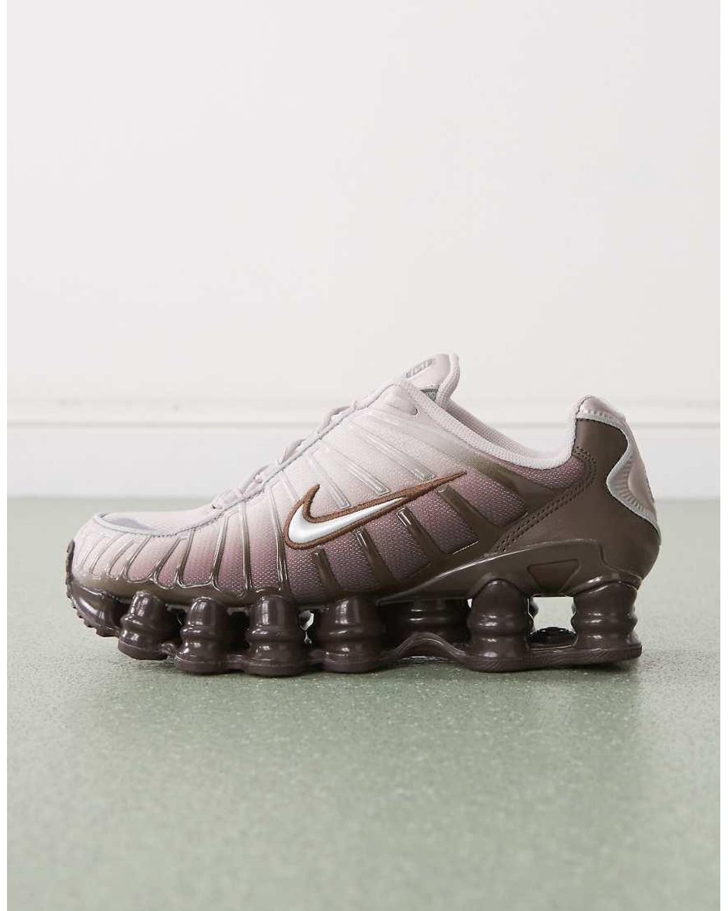 Nike Brown Shox Tl Trainers