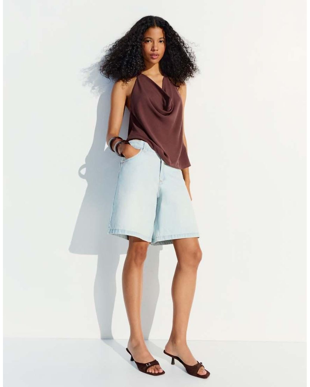 Bershka Gedrapeerde Haltertop in het Brown