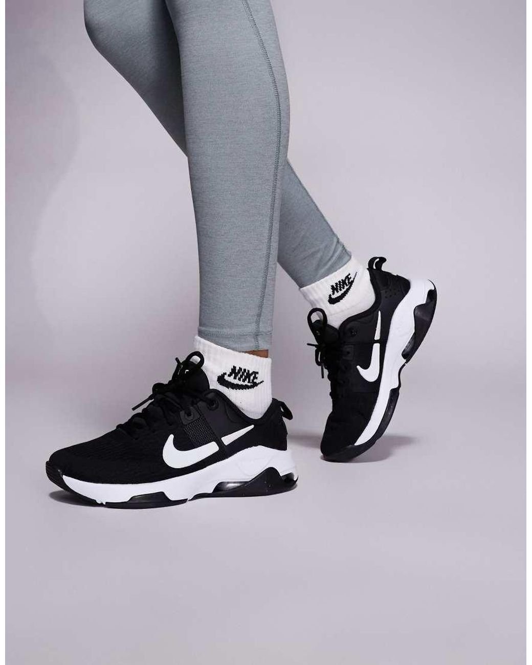 Nike Black Zoom Bella 6 Trainers