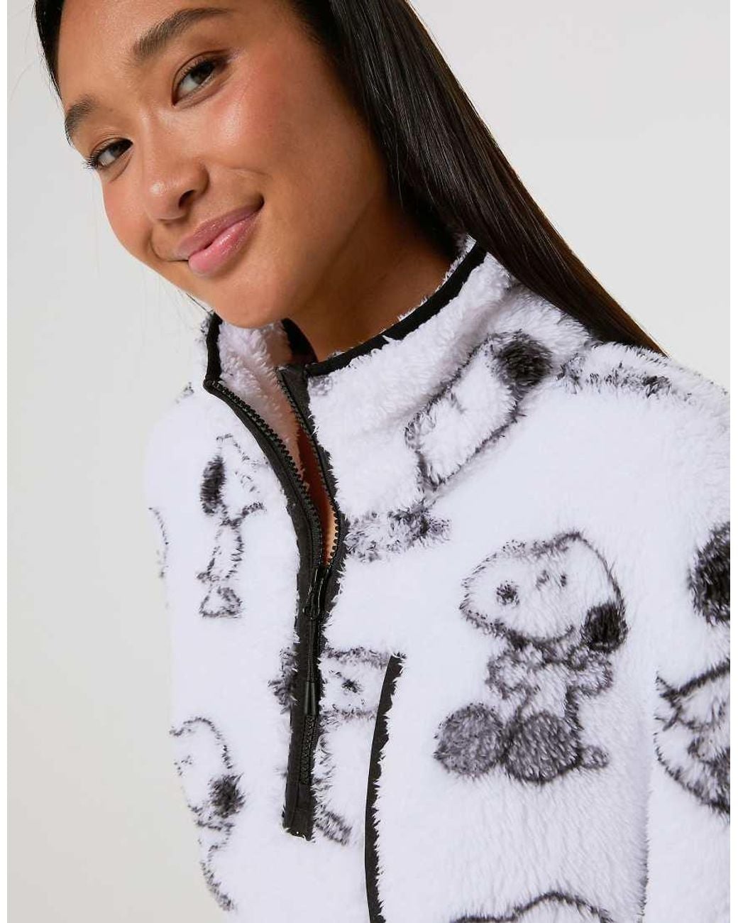 Skinnydip London White Peanuts X Snoopy Repeat Jacket