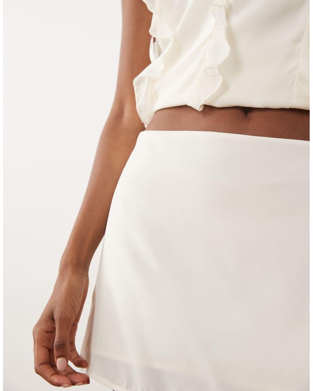 SNDY'S White Chiffon Mini Skirt Co-Ord