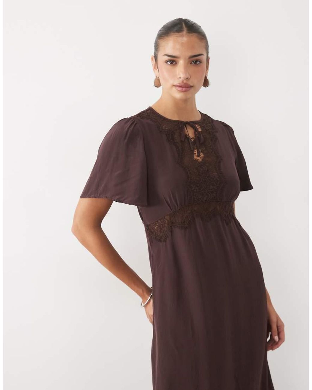 Nobody's Child Brown Wynne Flutter Sleeve Maxi Dress