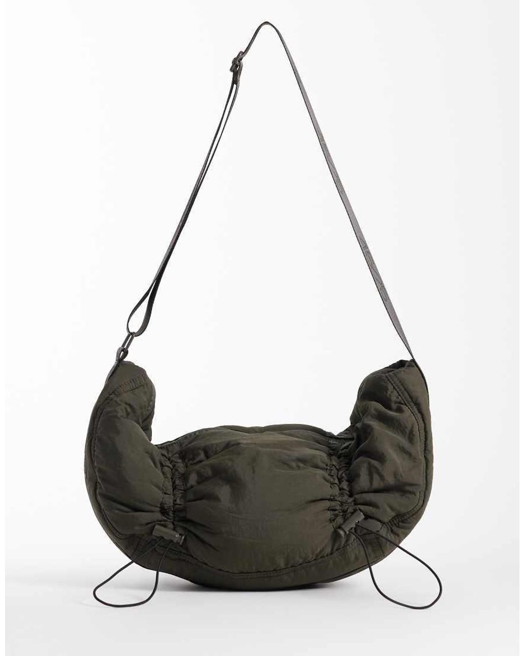 4505 Black Woven Sing Bag With Ruched Detail And Inner Pocket