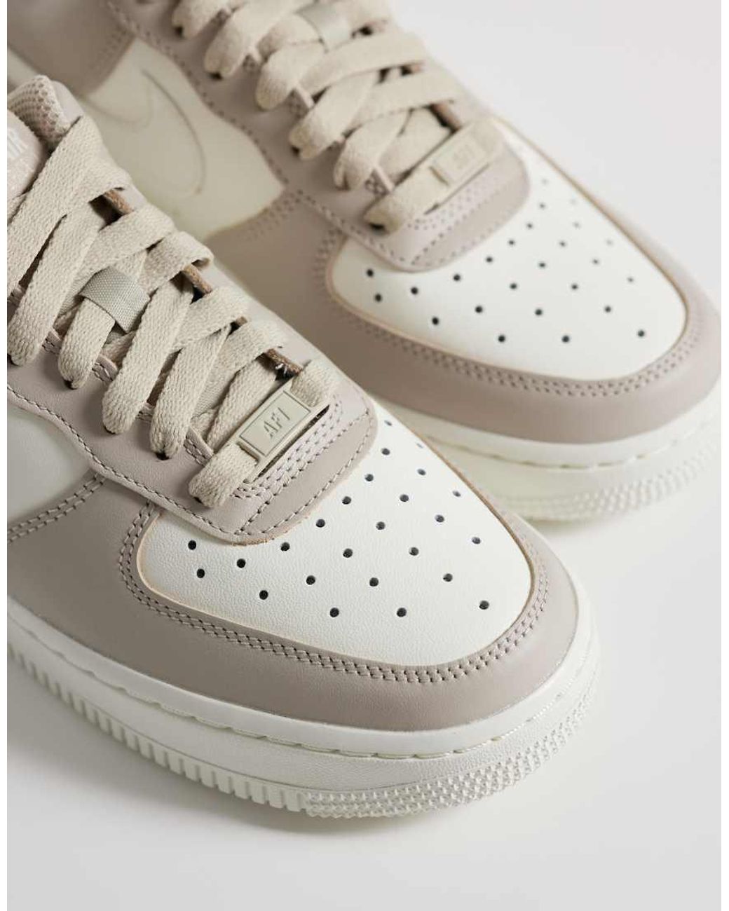 Nike White Air Force 1 '07 Low Trainers