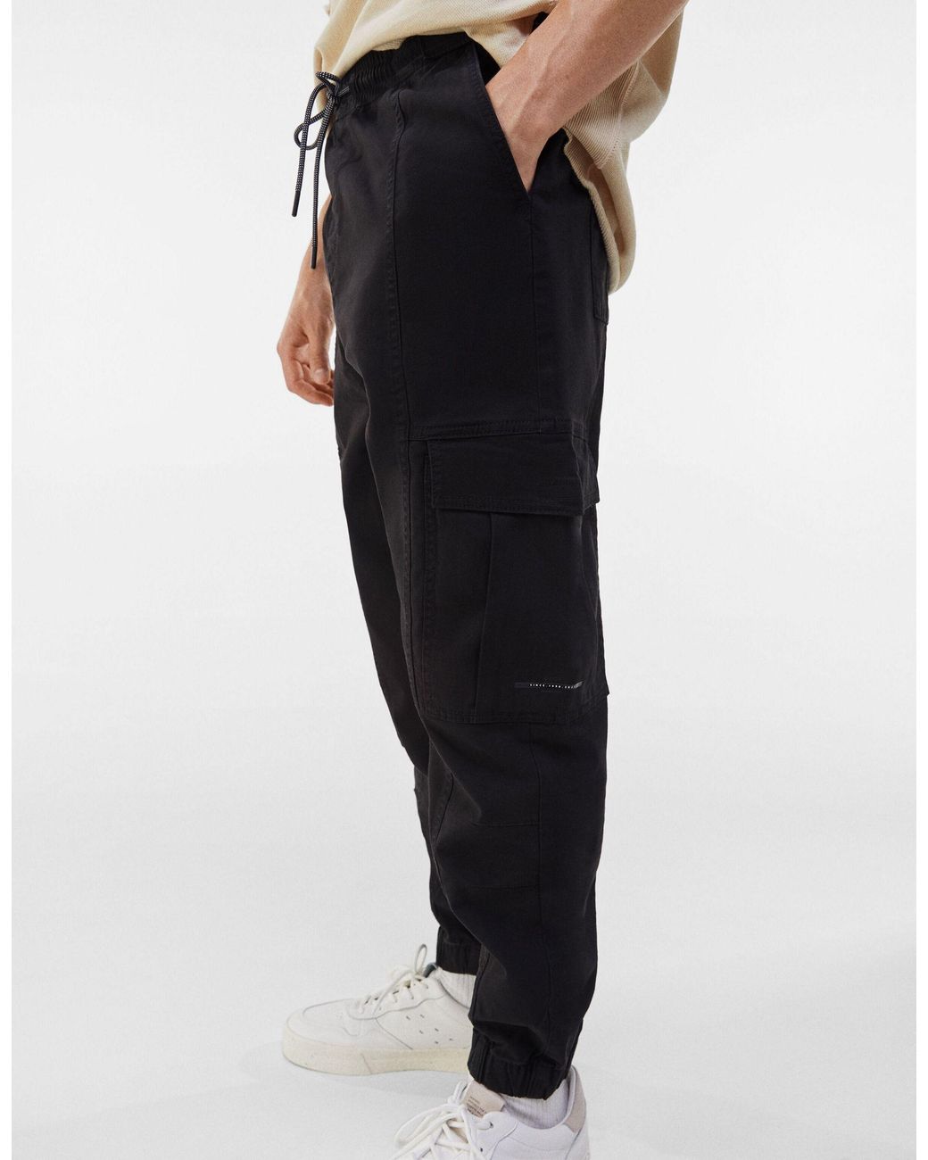 Bershka Belted Cargo Trousers in Black for Men | Lyst