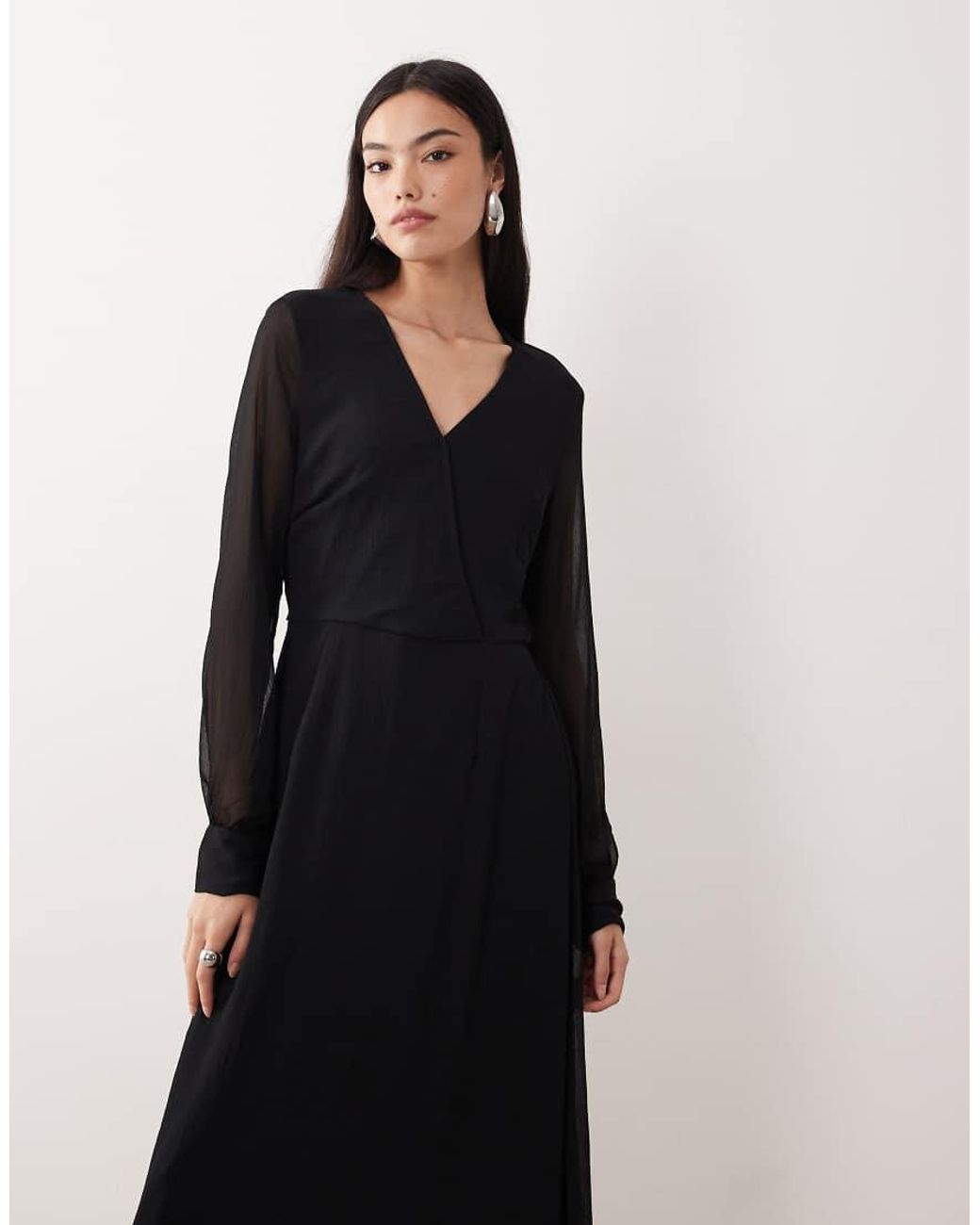 Vila Black Longsleeve V-neck Midi Dress