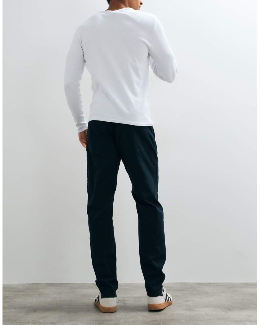 Brave Soul White Cotton Twill Chino for men