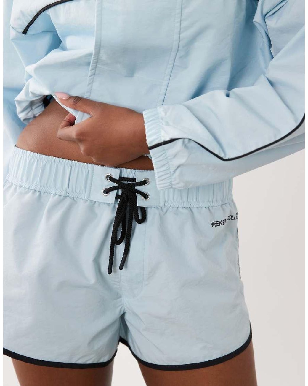 Weekend Collective ASOS de color Blue