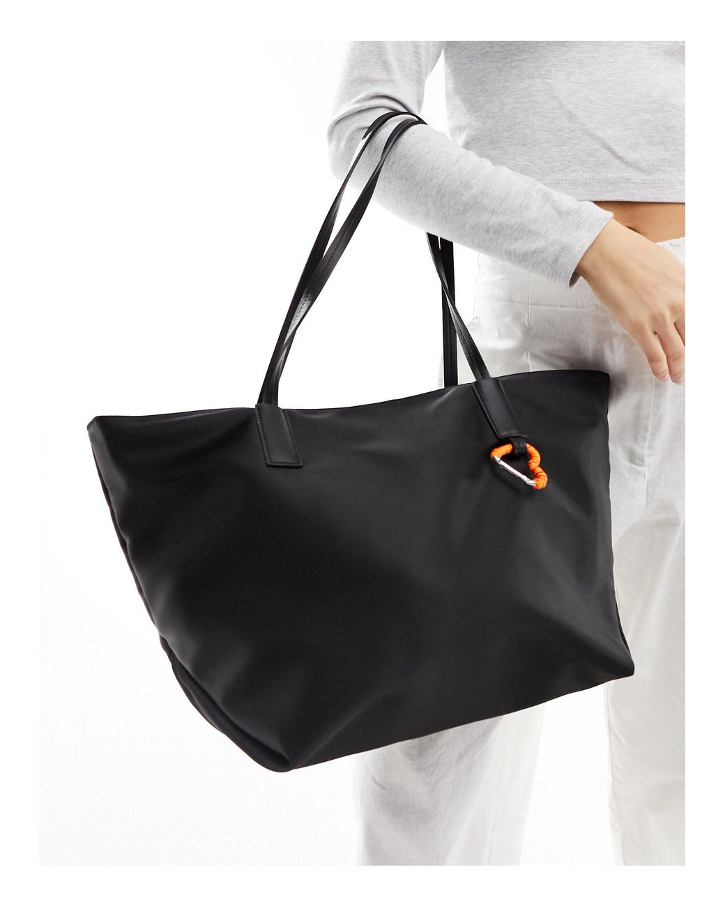 Bershka Everyday Tote With Carabiner in Black Lyst UK