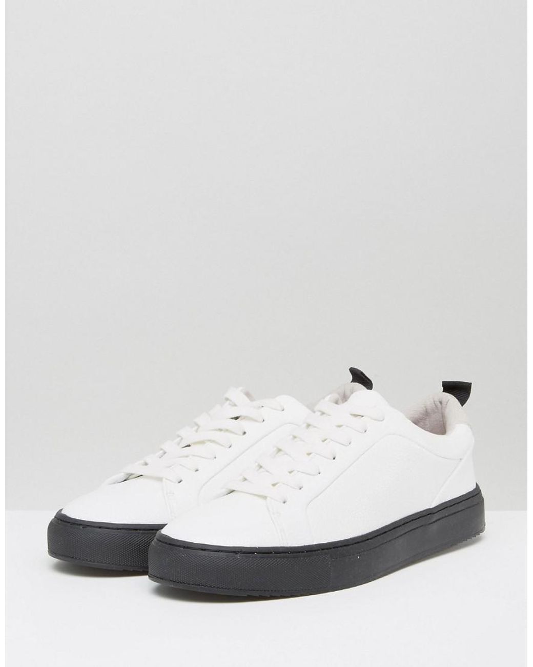forsendelse bang undskyldning ASOS Trainers In White With Contrast Black Sole for Men | Lyst