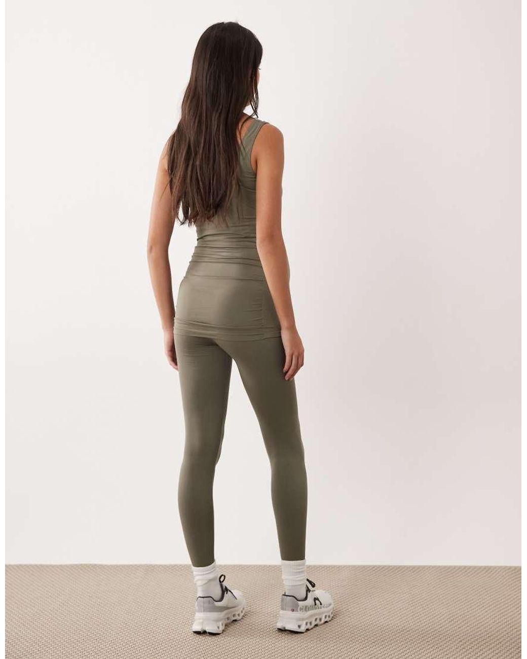 Mama.licious Natural Mamalicious Maternity Seamless leggings Co-ord