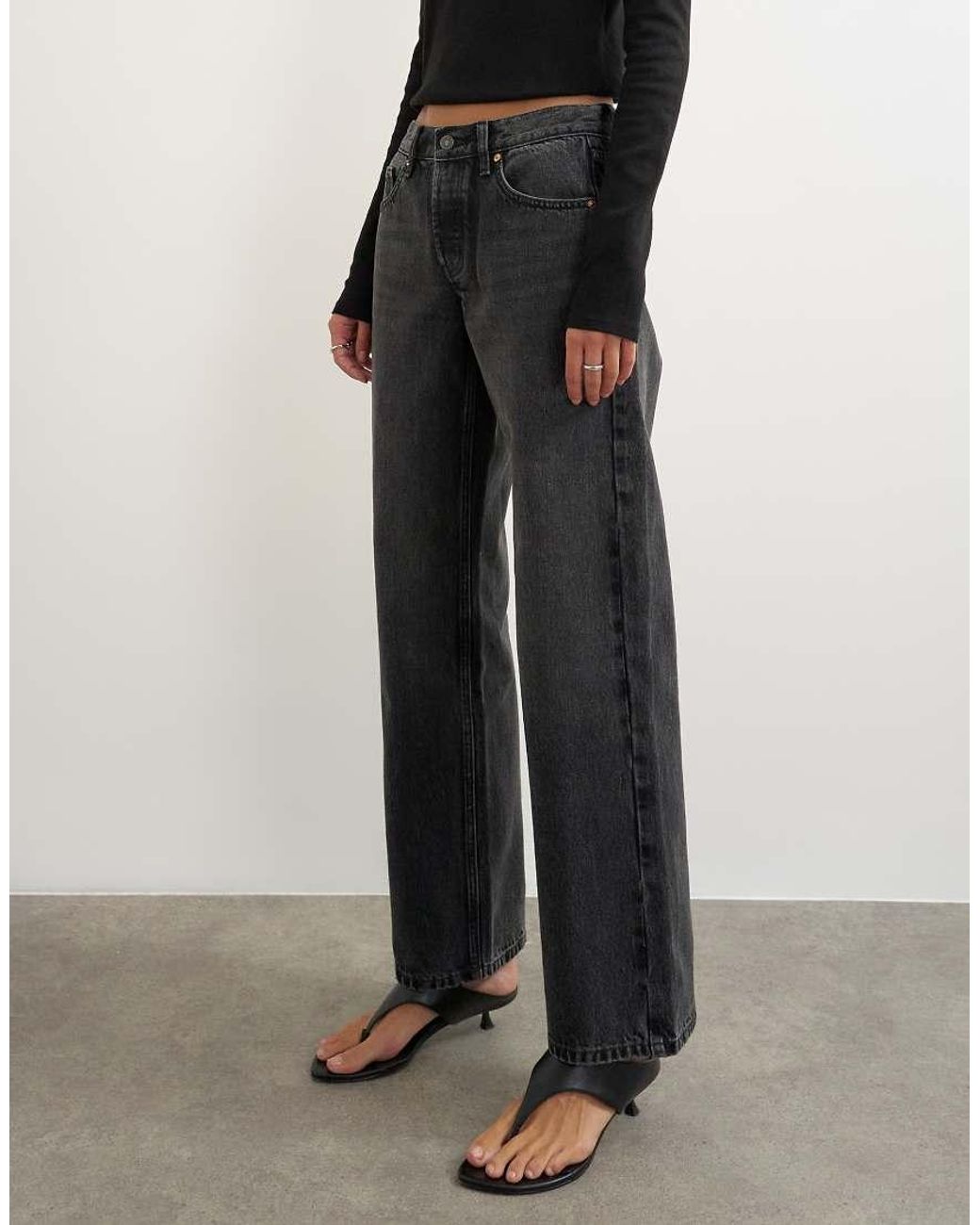 Ember di TOPSHOP in Blue