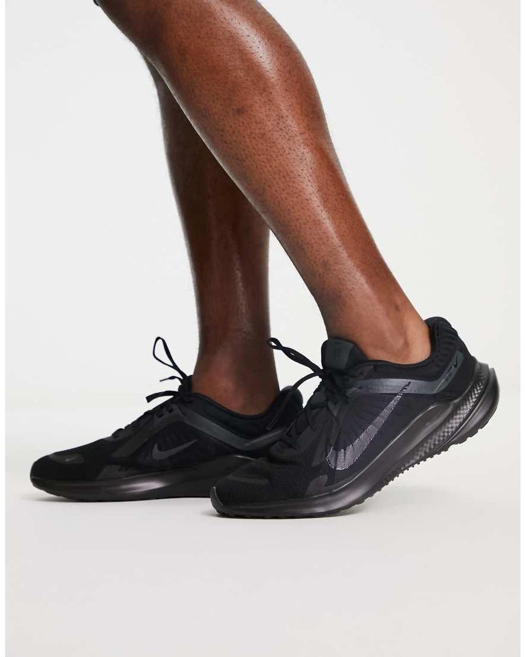 Nike Black Quest 5 Trainers for men