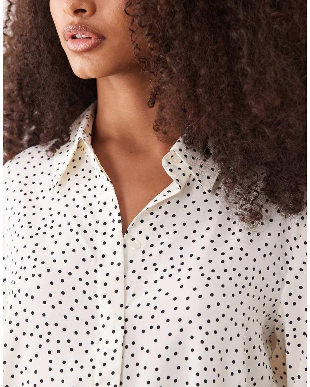 Camicia Classica E Nera A Pois di Mango in White