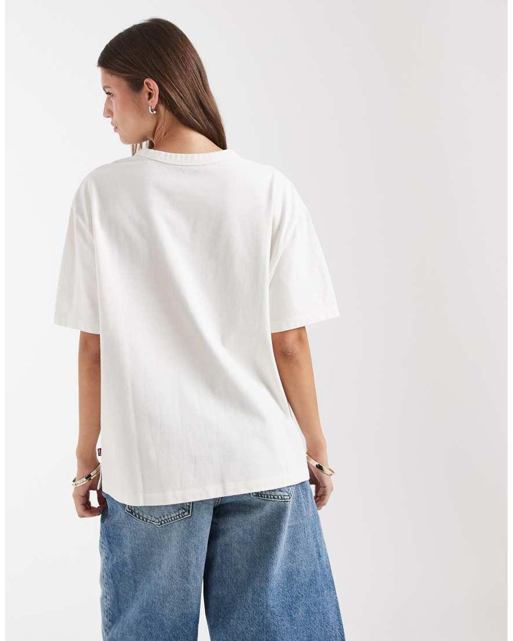 Levi's White Oversized Graphic Print T-Shirt