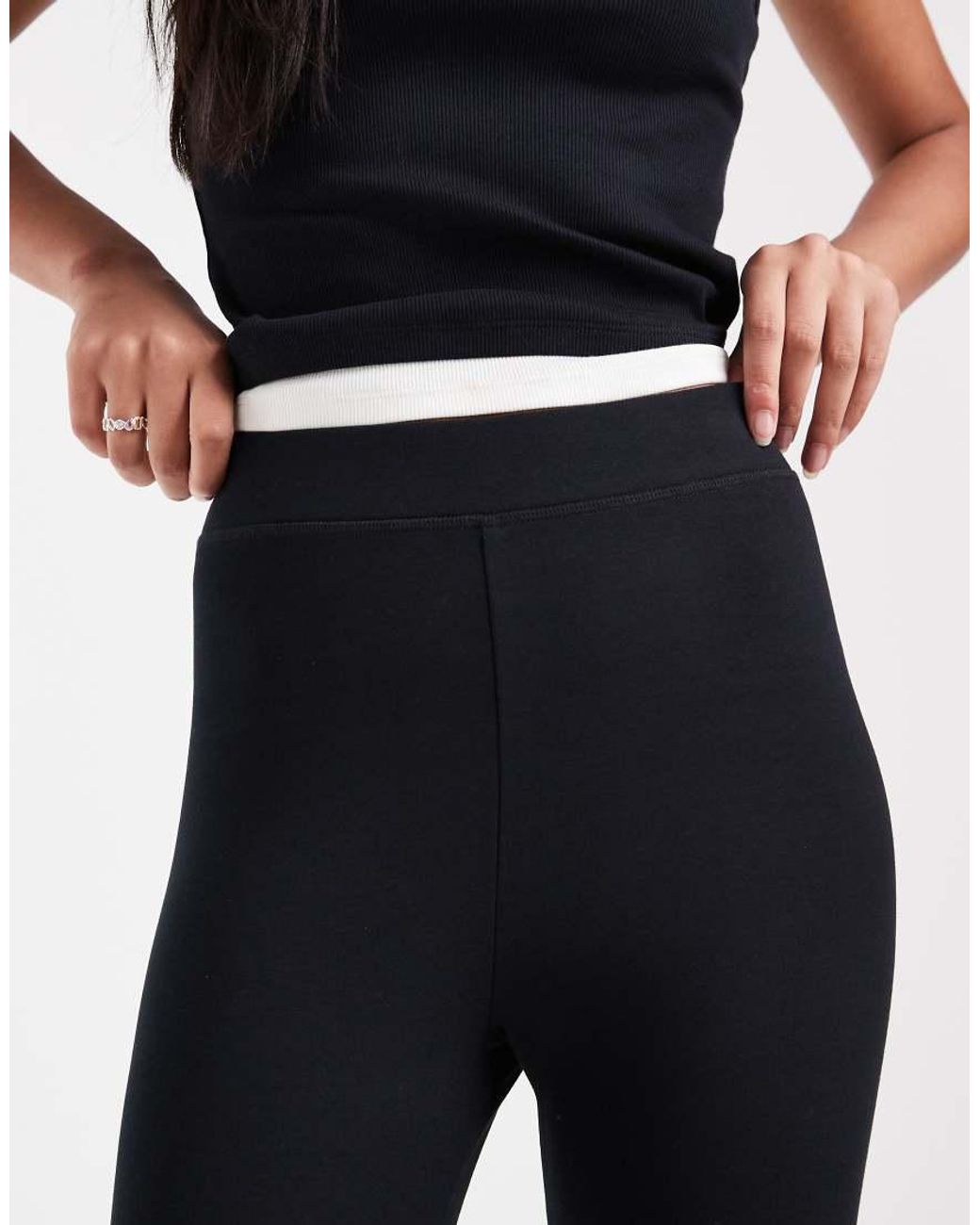Leggings Interlock Negras ASOS de color Blue