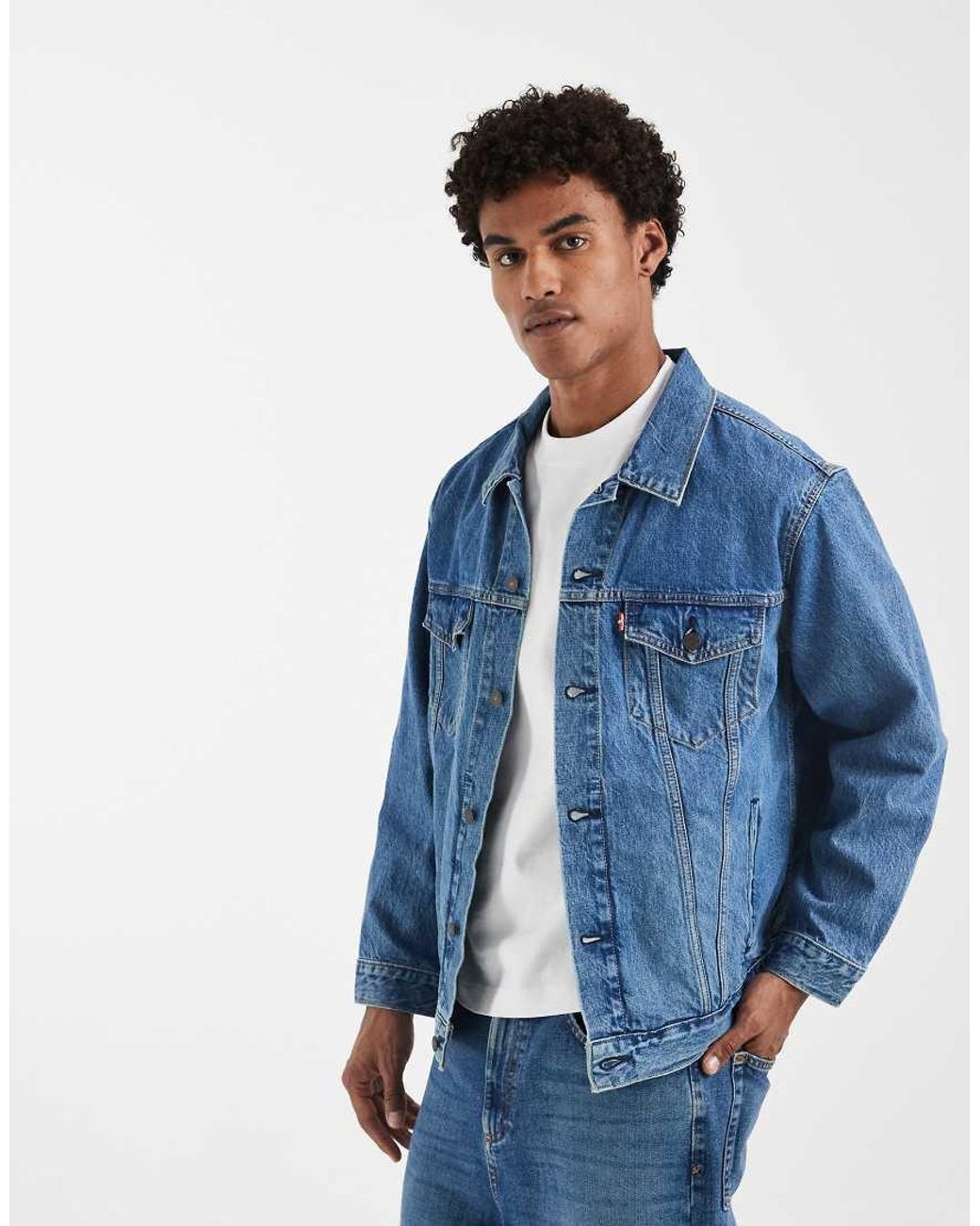 Levi's Blue Relaxed Fit Denim Trucker Jacket for men