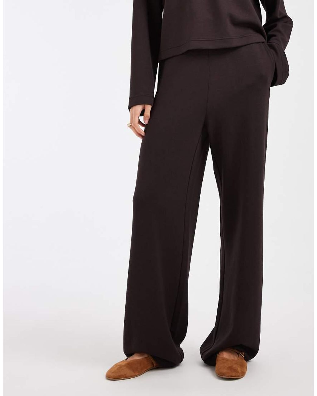 Vero Moda Brown Super Soft Tie Waist Wide Leg jogger Co-ord