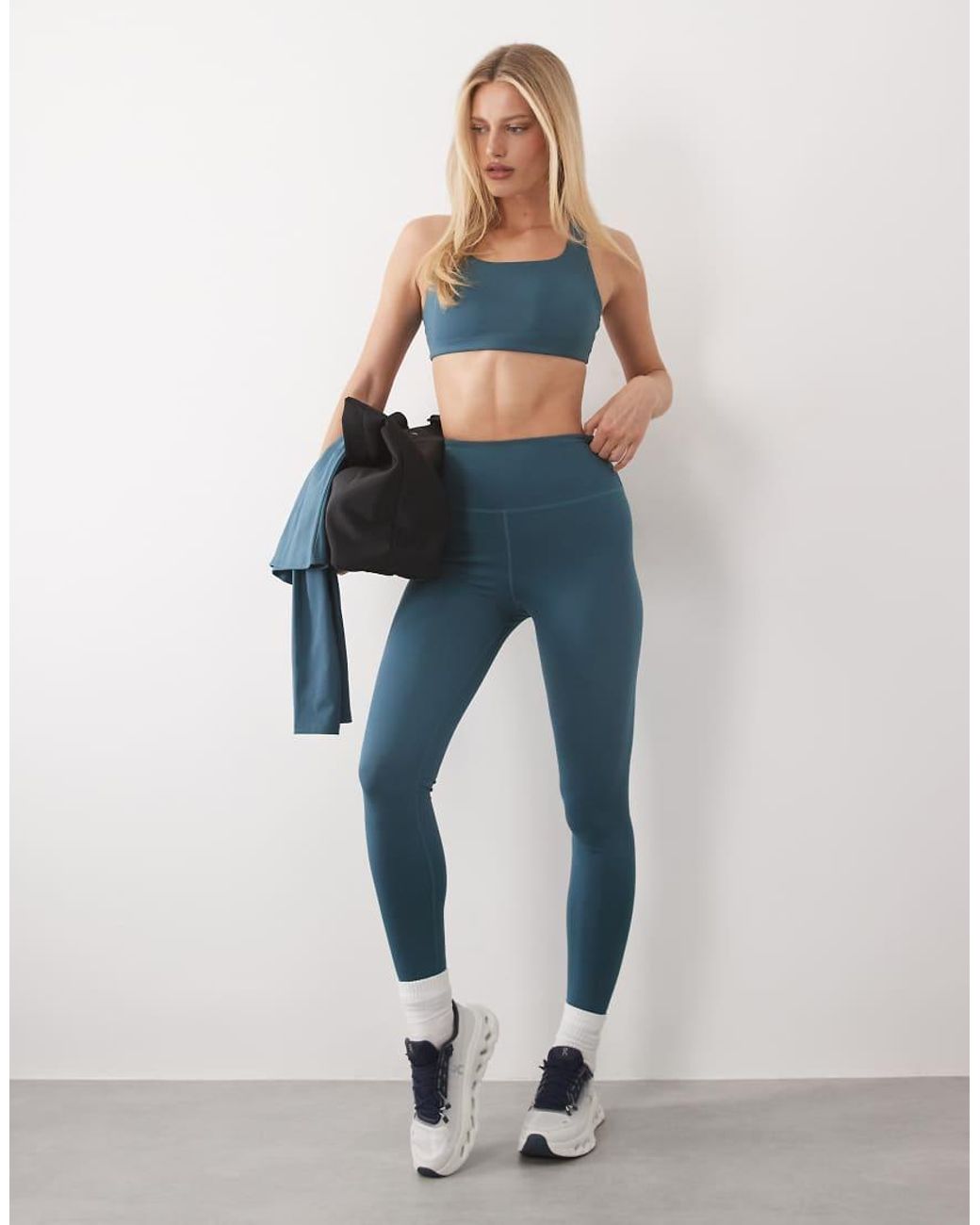 4505 Blue Active Medium Support Sports Bra With Removable Padding