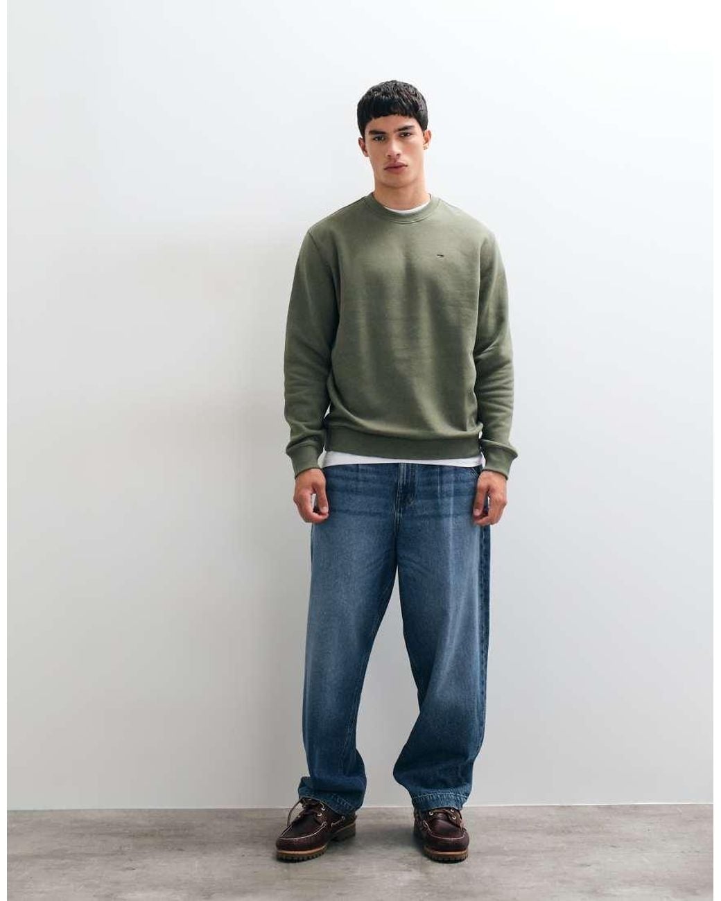 Tommy Hilfiger Green Flag Logo Crewneck Sweatshirt for men