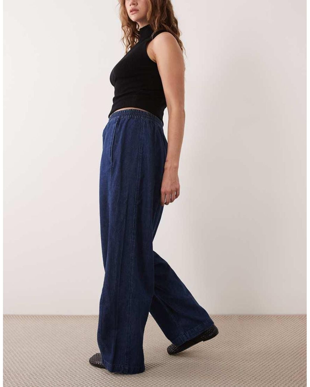 ARKET Blue Soft Denim Barrel Leag Jeans