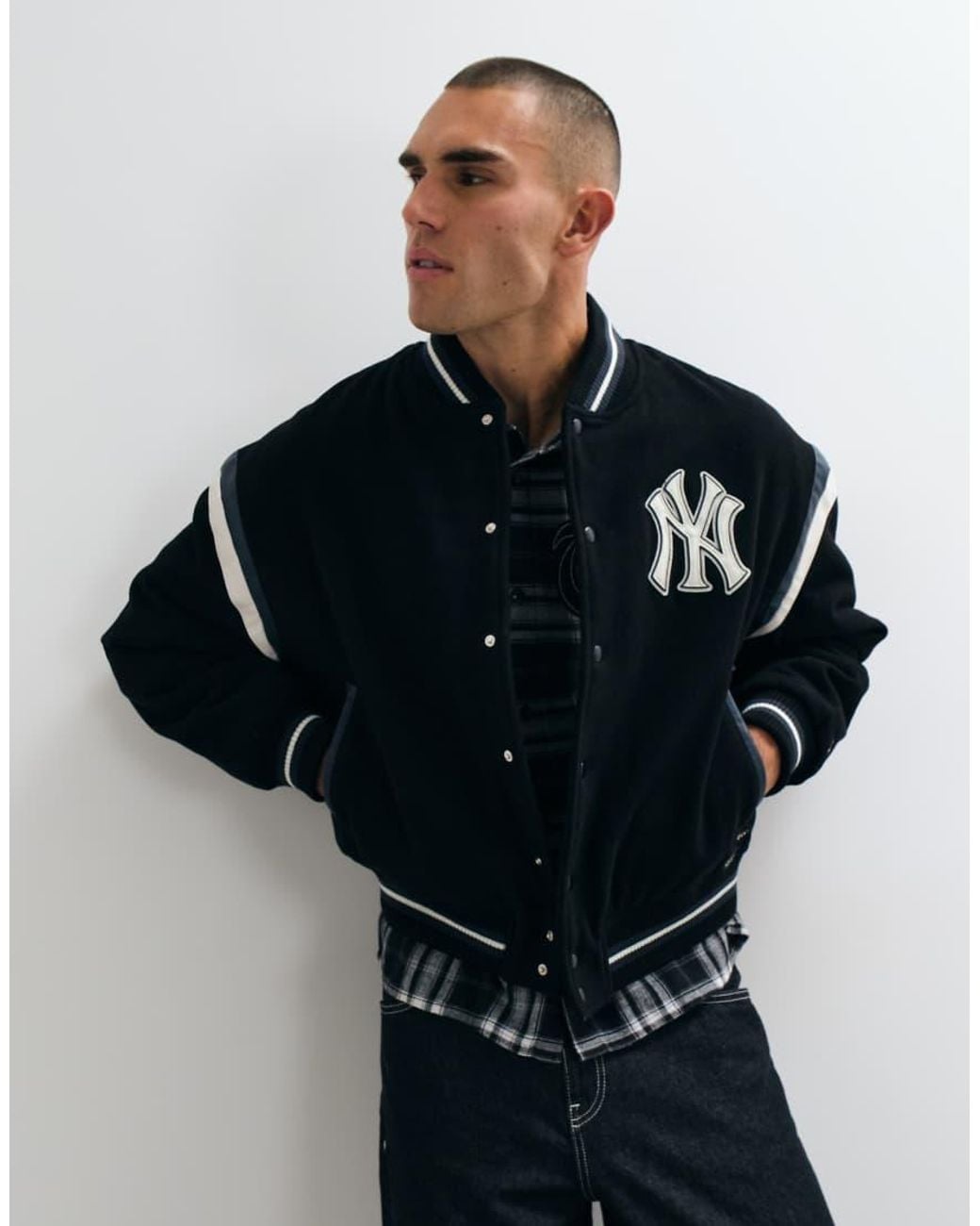KTZ Gray Ny Yankees Logo Mlb Logo Wool Mix Varsity Jacket for men