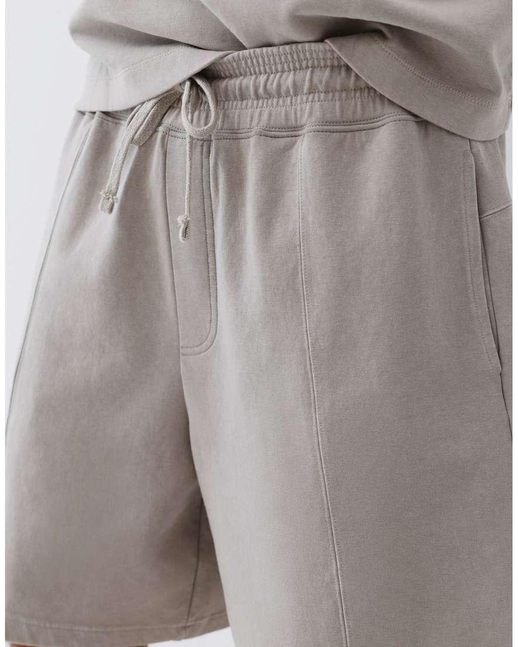 Bermuda Stile Joggers di Pull&Bear in White da Uomo