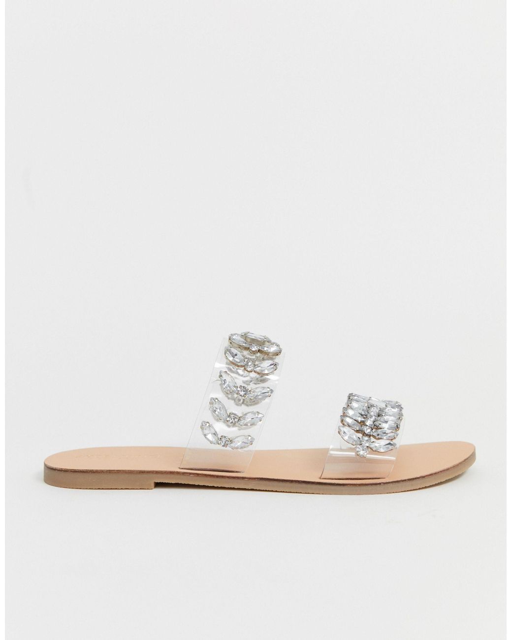 accessorize flat sandals