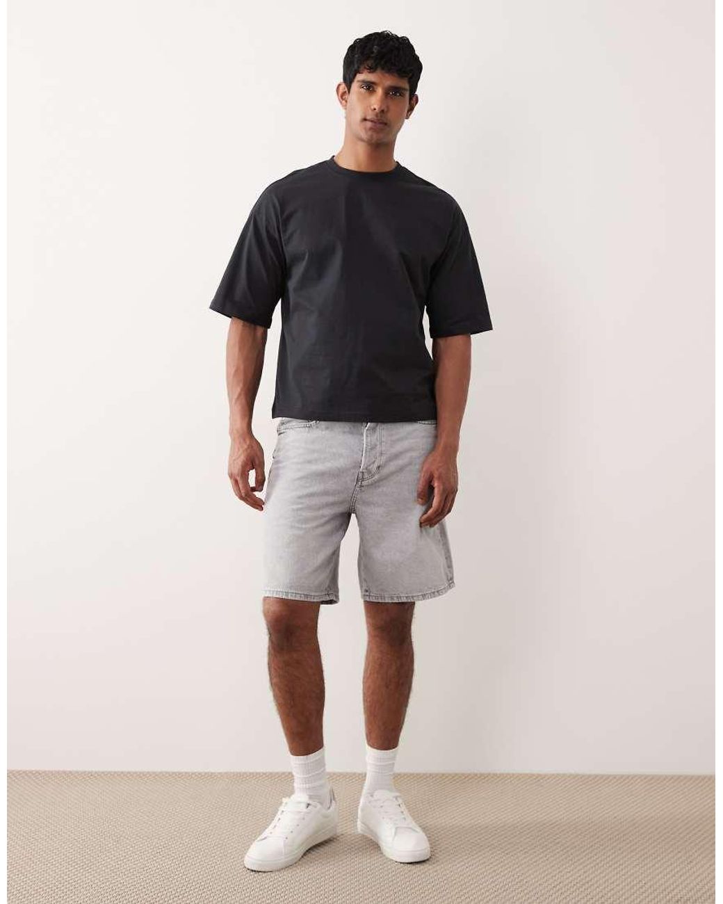 Only & Sons Black Boxy T-shirt for men