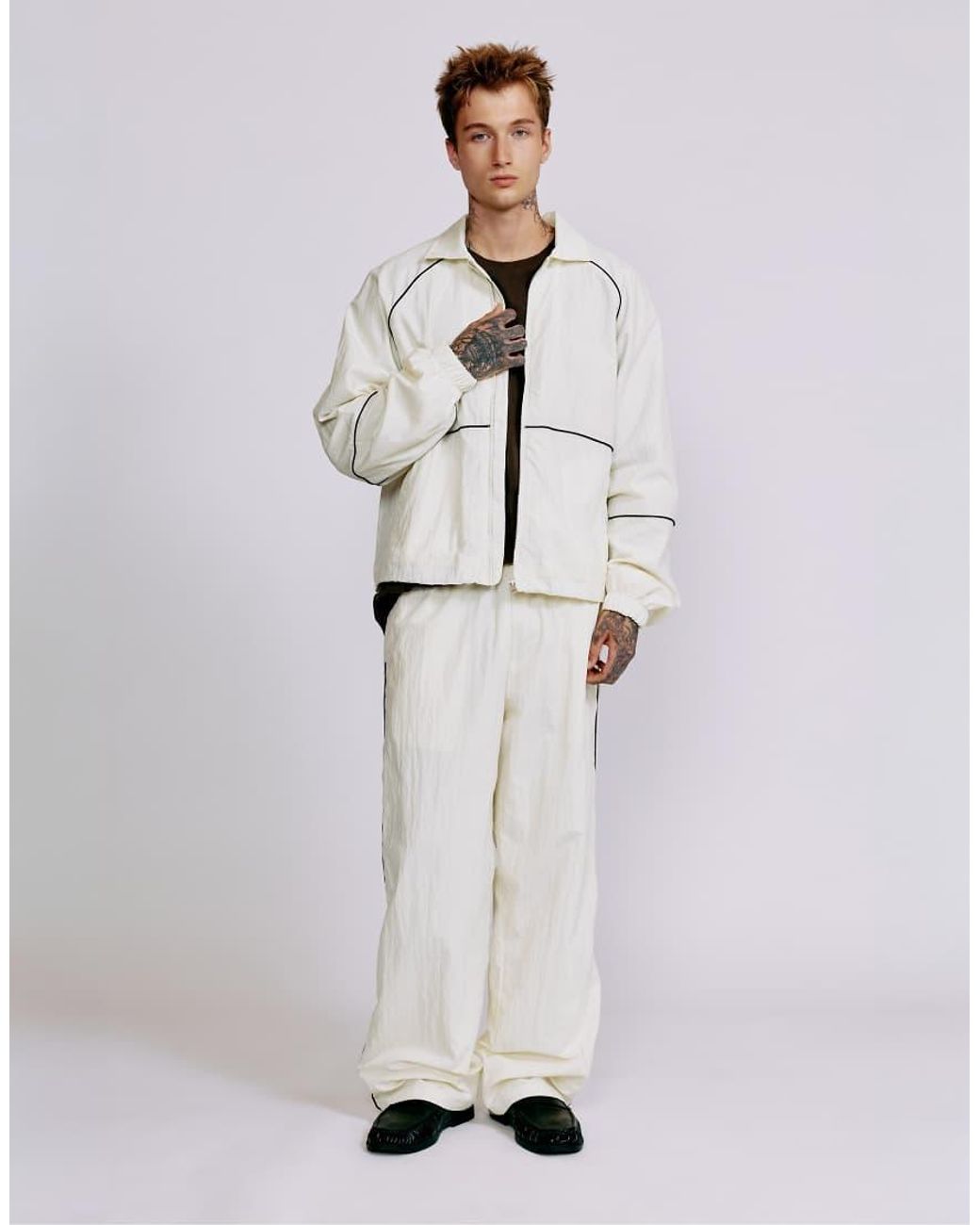 Pull&Bear Natural Lightweight Contrast Stitch Joggers for men