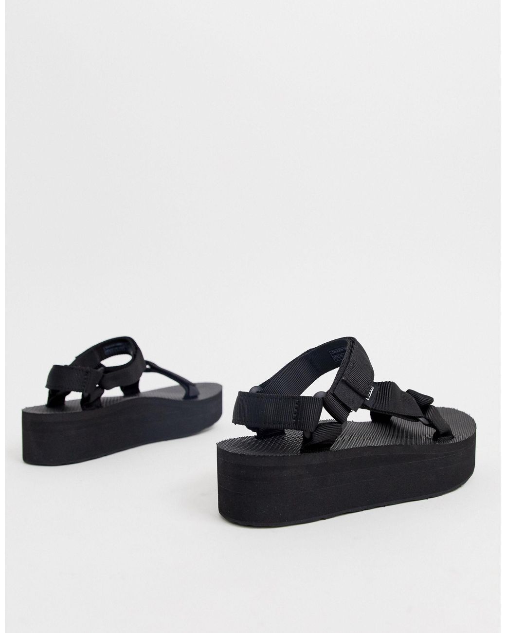 teva flatform universal chunky sandals in black