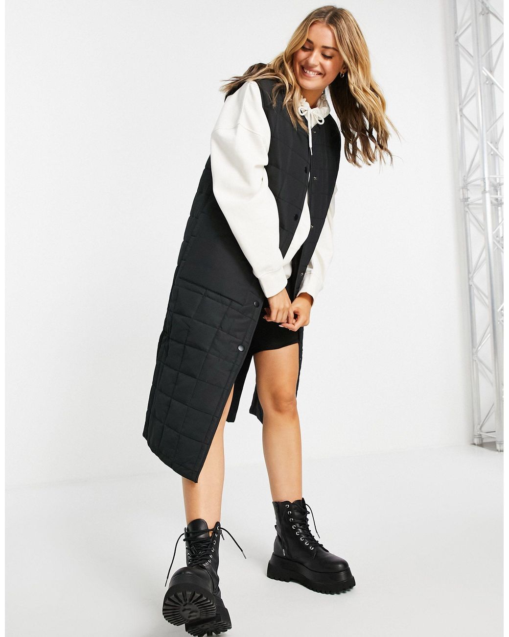 Vest Monki Long Quilted Coat Puffer Vest Monki Monki Monki