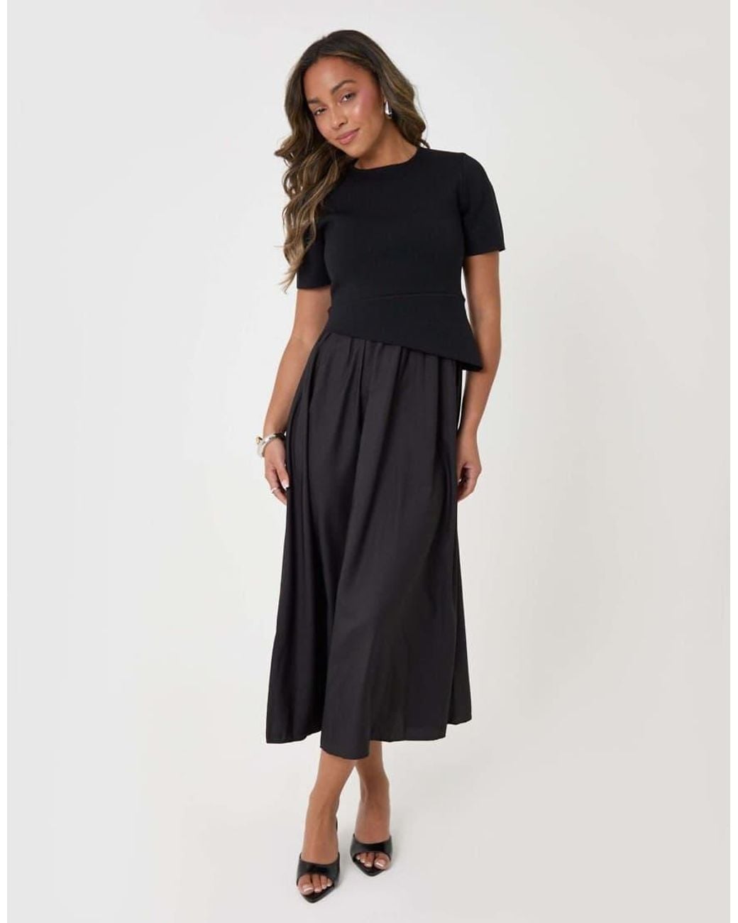 Threadbare Black Threadbare 2