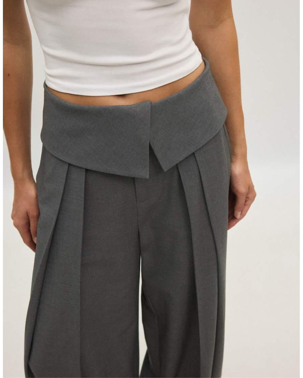 Stradivarius Gray Wide-Leg Trousers With Turned-Up Waistband
