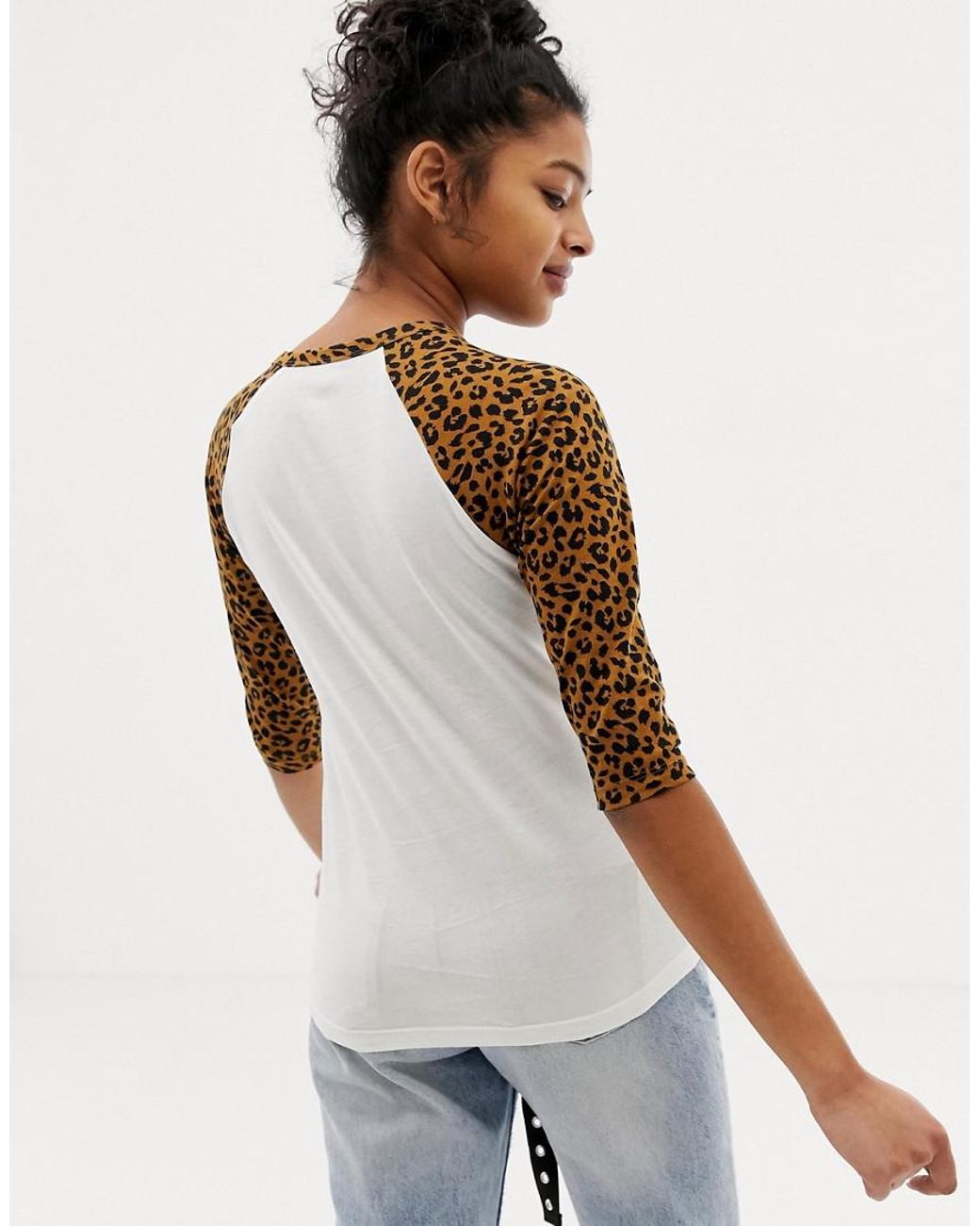 Vans Leopard Print Classic Raglan T-shirt in White | Lyst