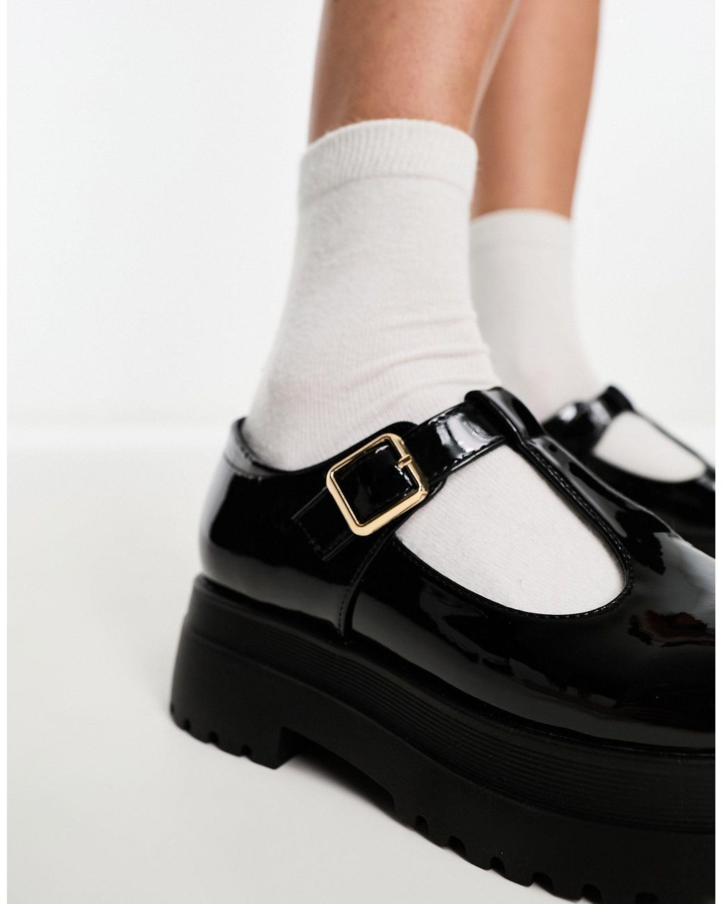 Chunky t deals bar shoes