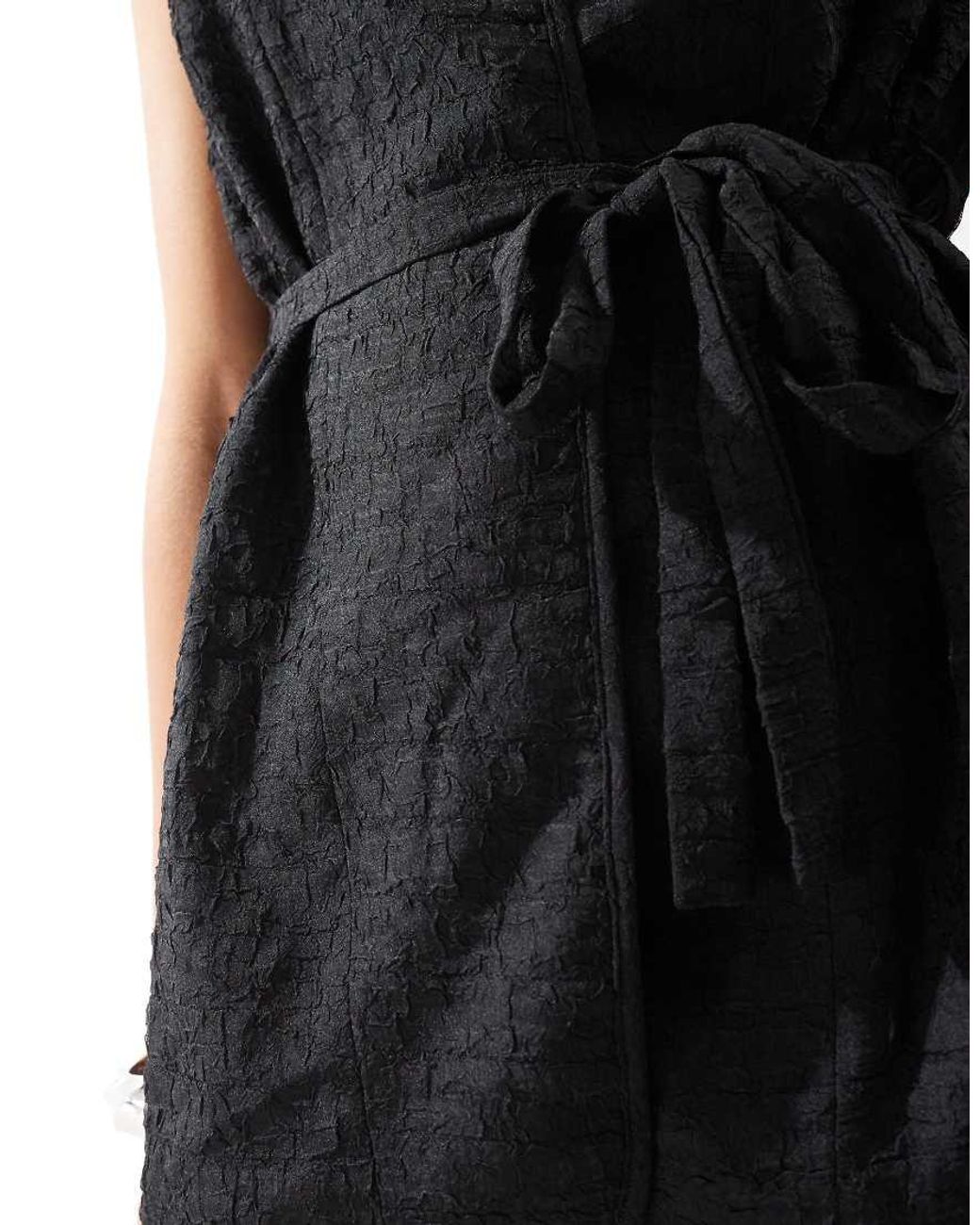 Vero Moda Black Textured Longline Waistcoat Co-ord