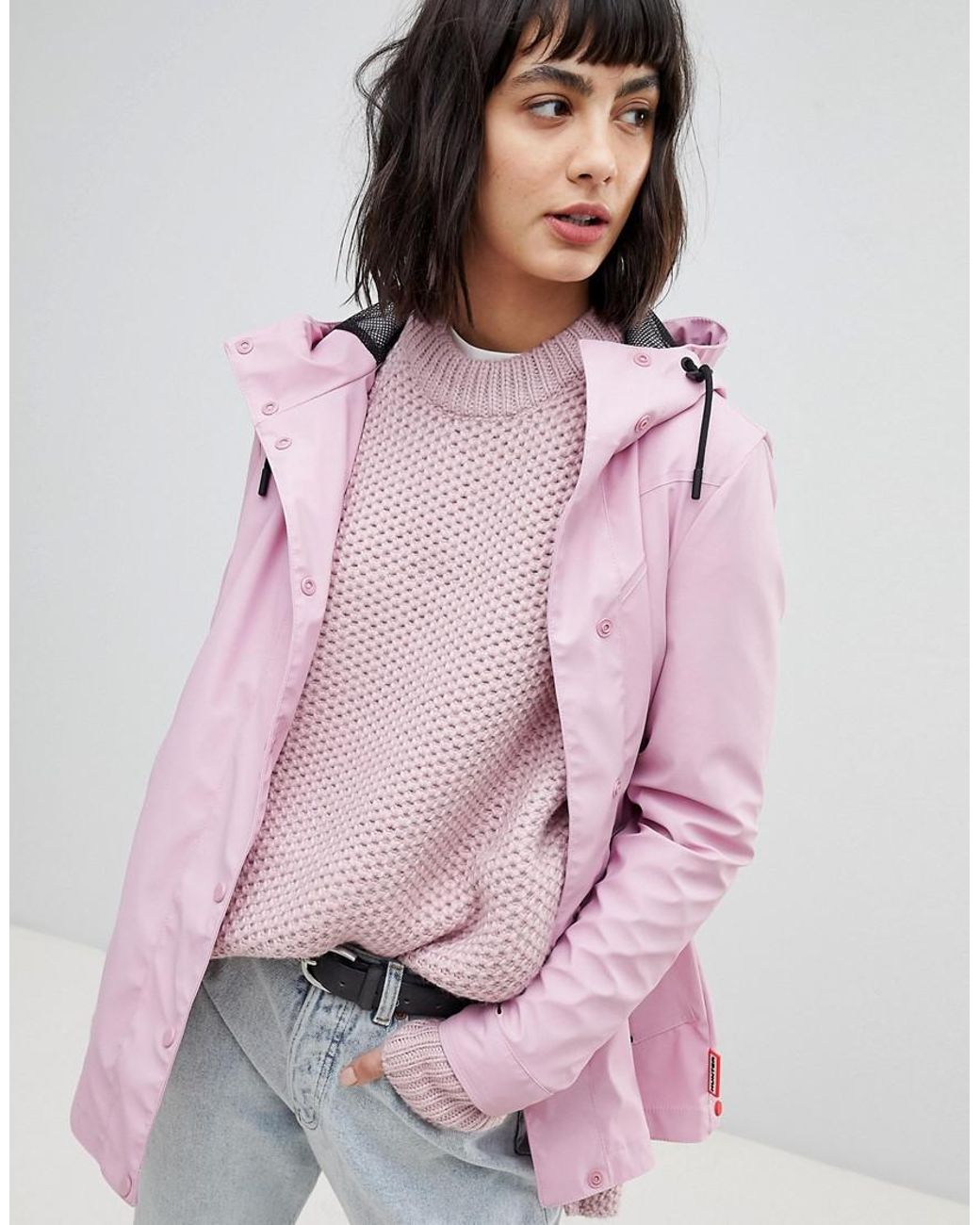 HUNTER Lightweight Rubber Raincoat in Pink | Lyst UK