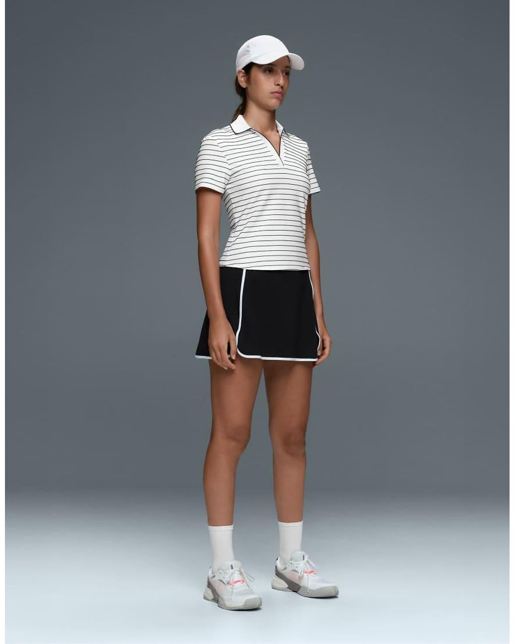 Oysho White Comfortlux Short Skirt With Contrast Piping