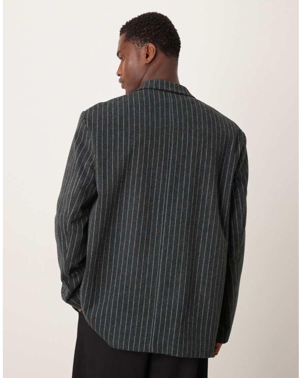 Americana Negra De Corte Suelto Extragrande Con Raya Diplomática De ASOS de hombre de color Black