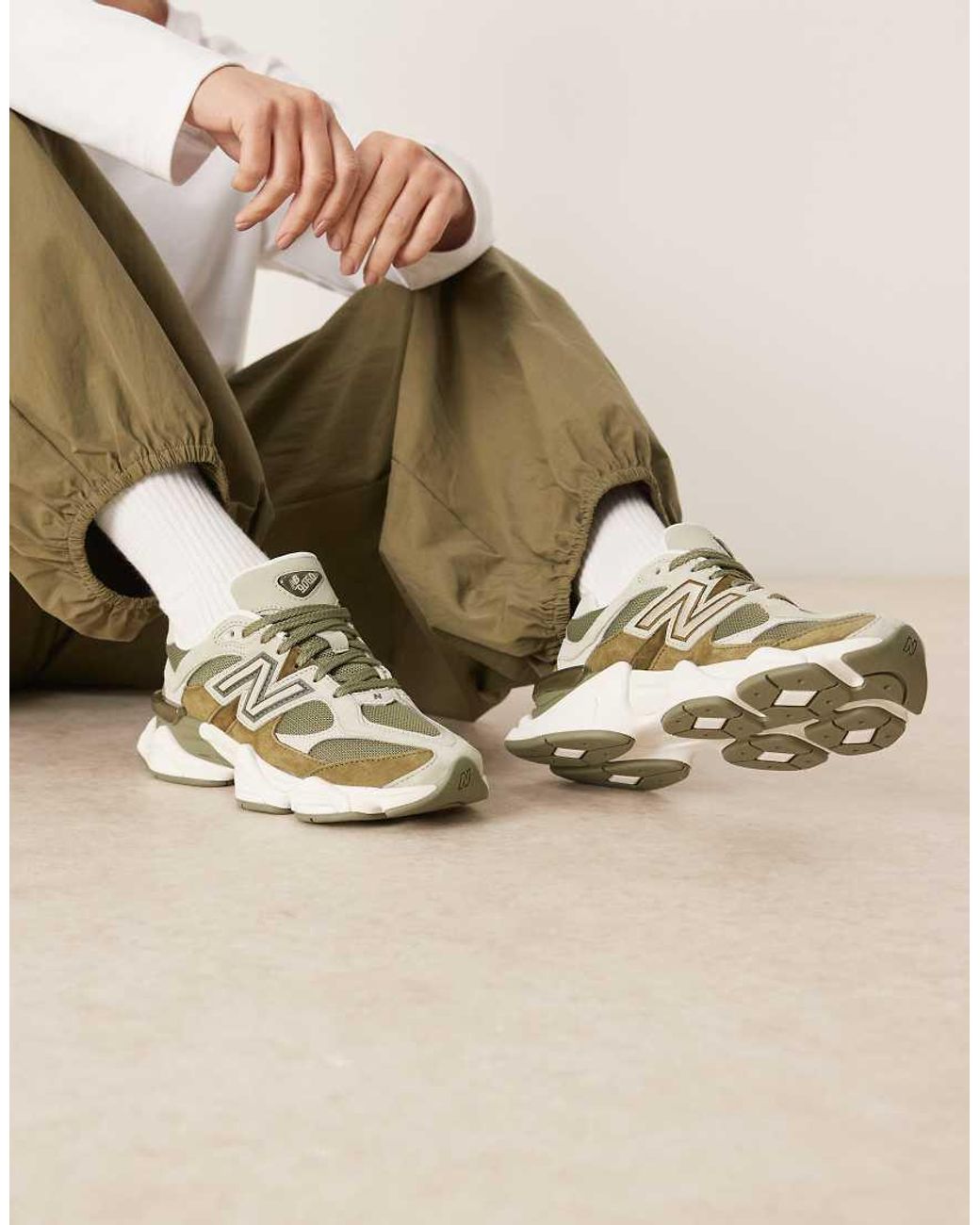 New Balance Natural 9060 Trainers