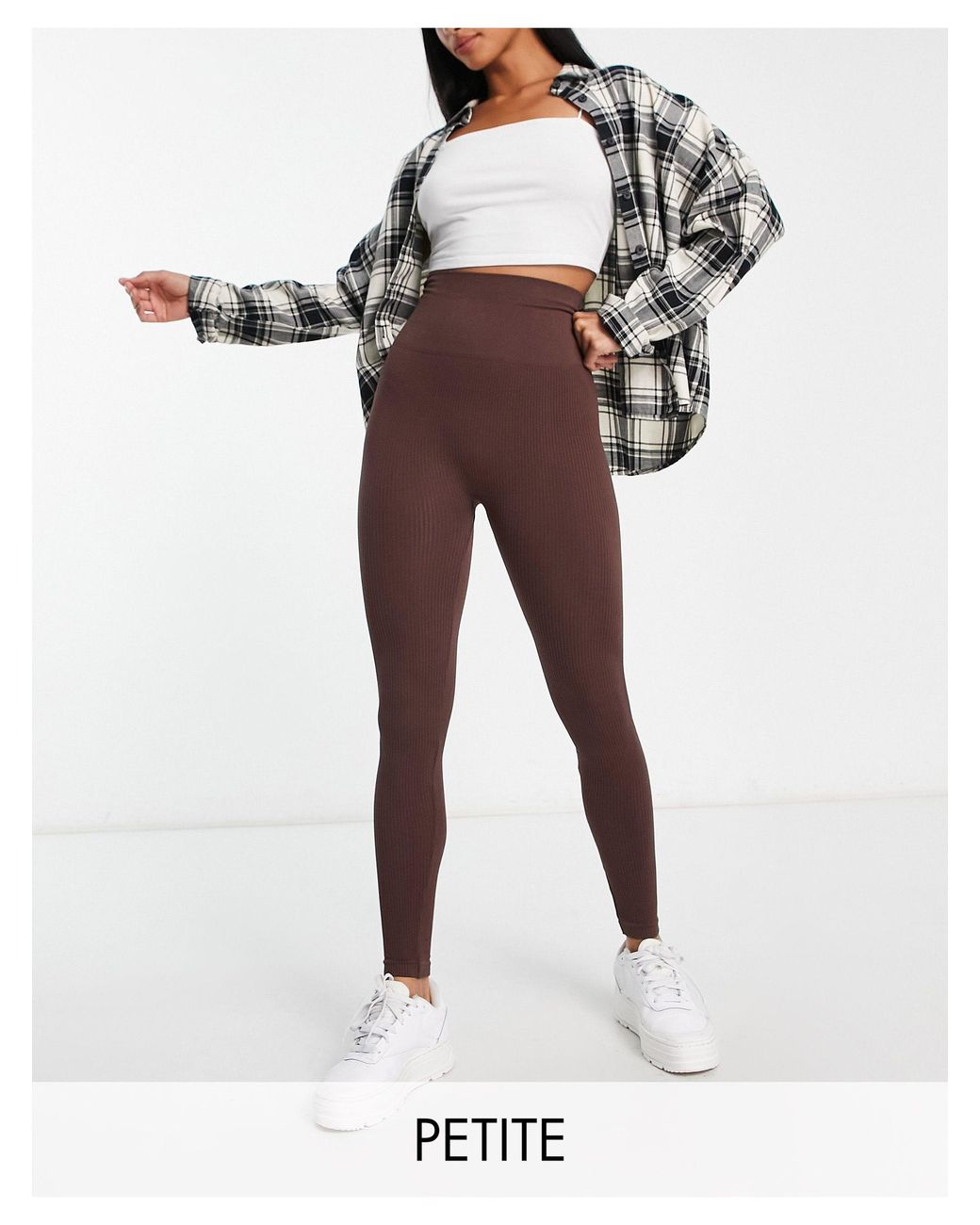 Stradivarius Petite Seamless Ribbed leggings in Brown