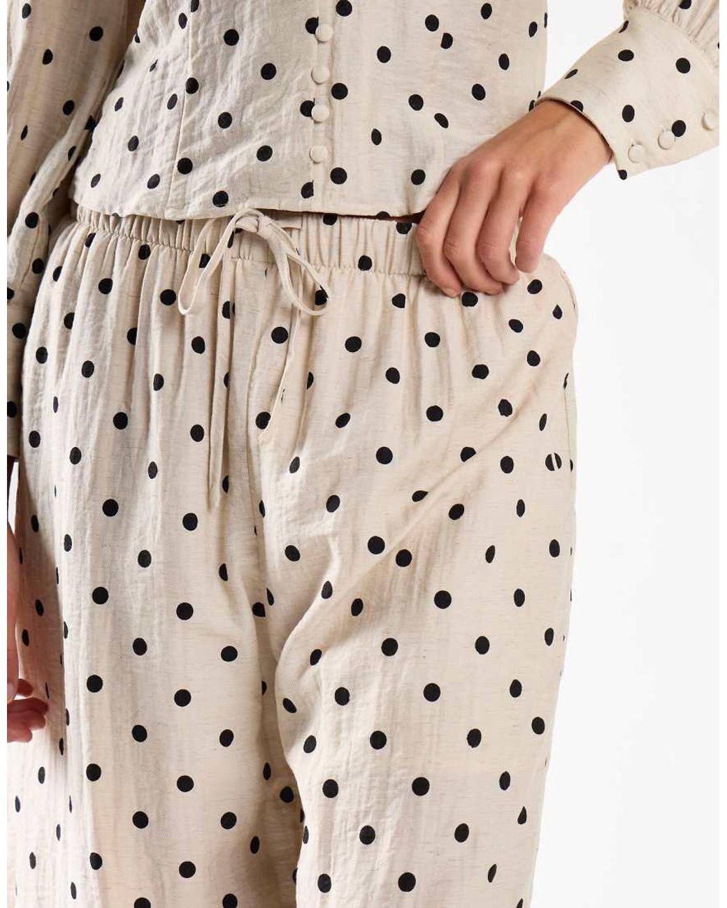 NARRATED Natural Wide-Leg Trousers