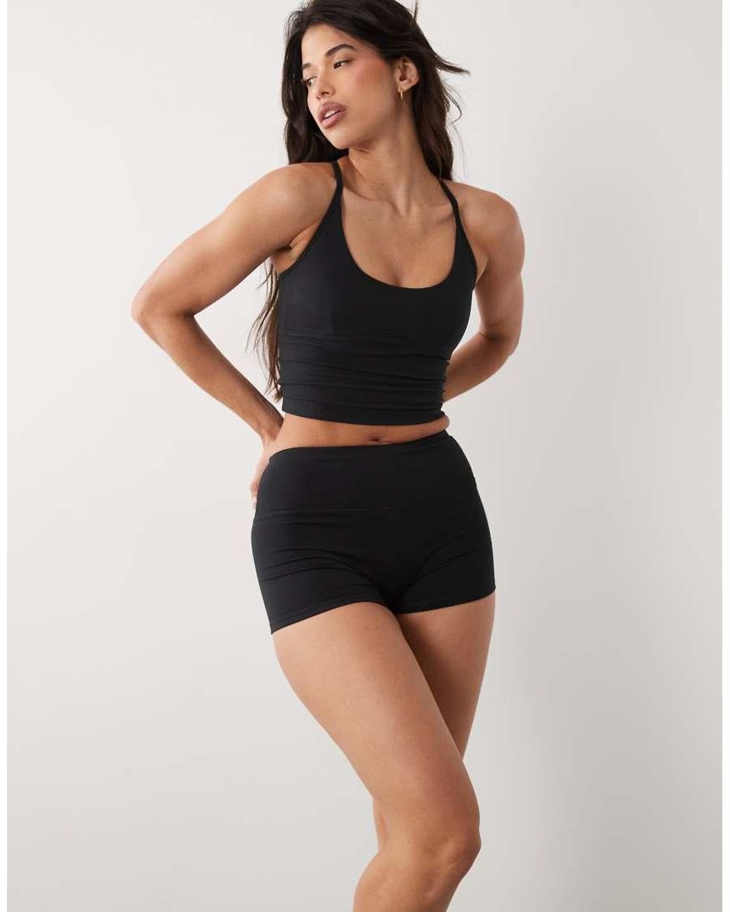 4505 Hourglass in het Black