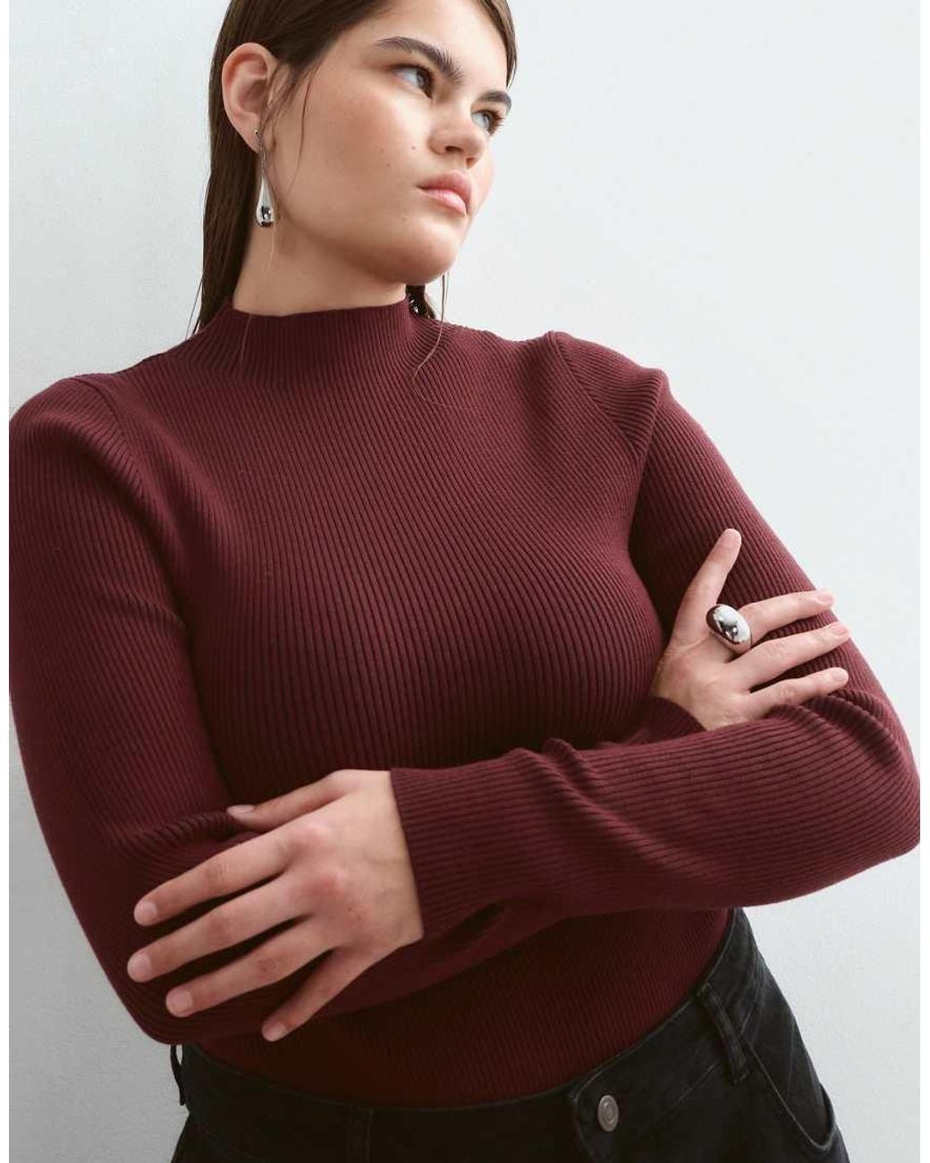 ARRANGE Red Curve Soft Knit Long Sleeve Bodysuit