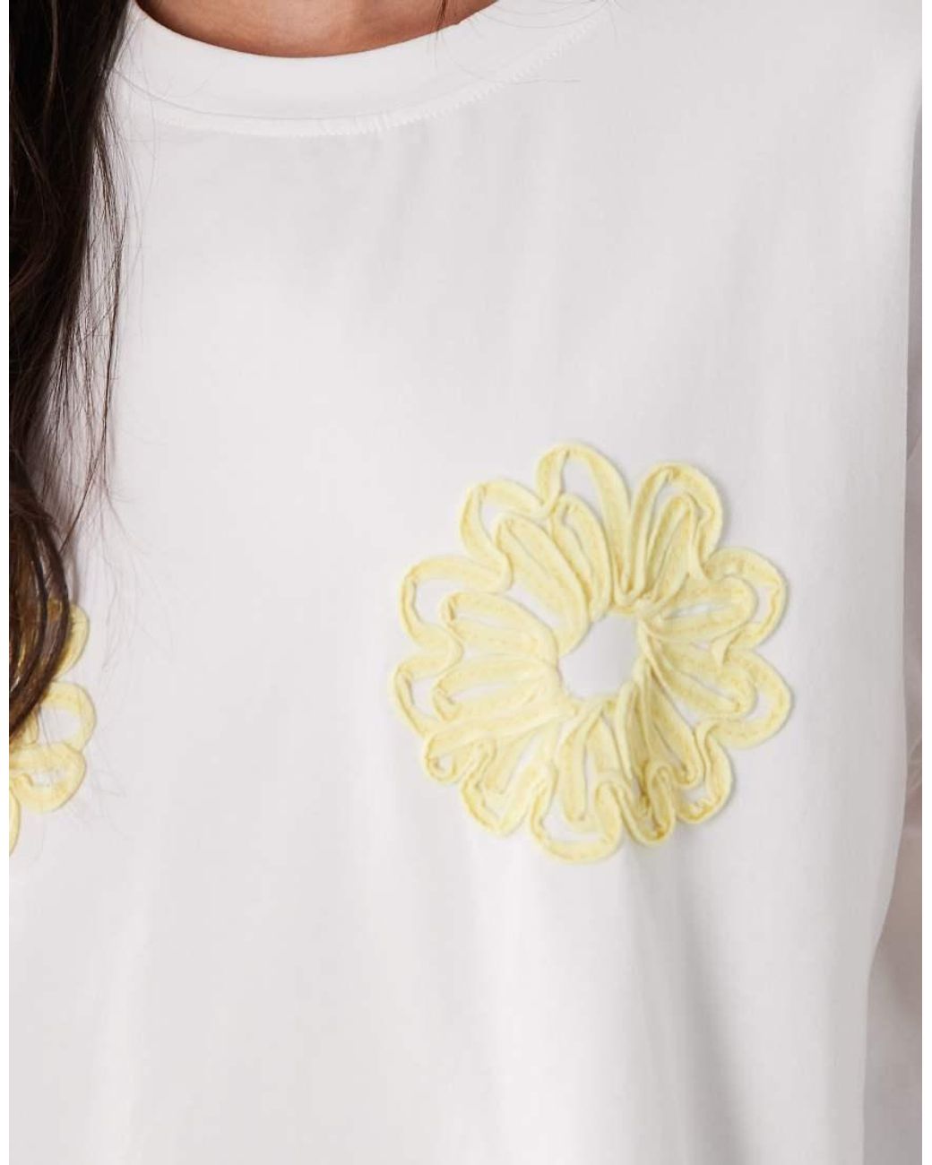 SNDY'S White Floral Embroidered Oversized T-shirt
